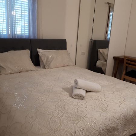 فندق Etty'S House Petach Tikva المظهر الخارجي الصورة