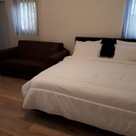 فندق Etty'S House Petach Tikva المظهر الخارجي الصورة
